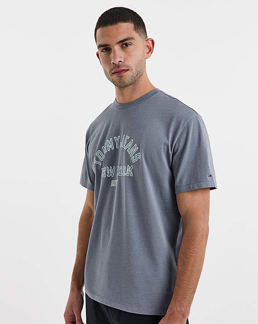 New In - Tommy Jeans Short Sleeve T-Shirt