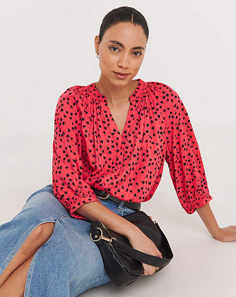 Shirred Detail Viscose Collarless Blouse