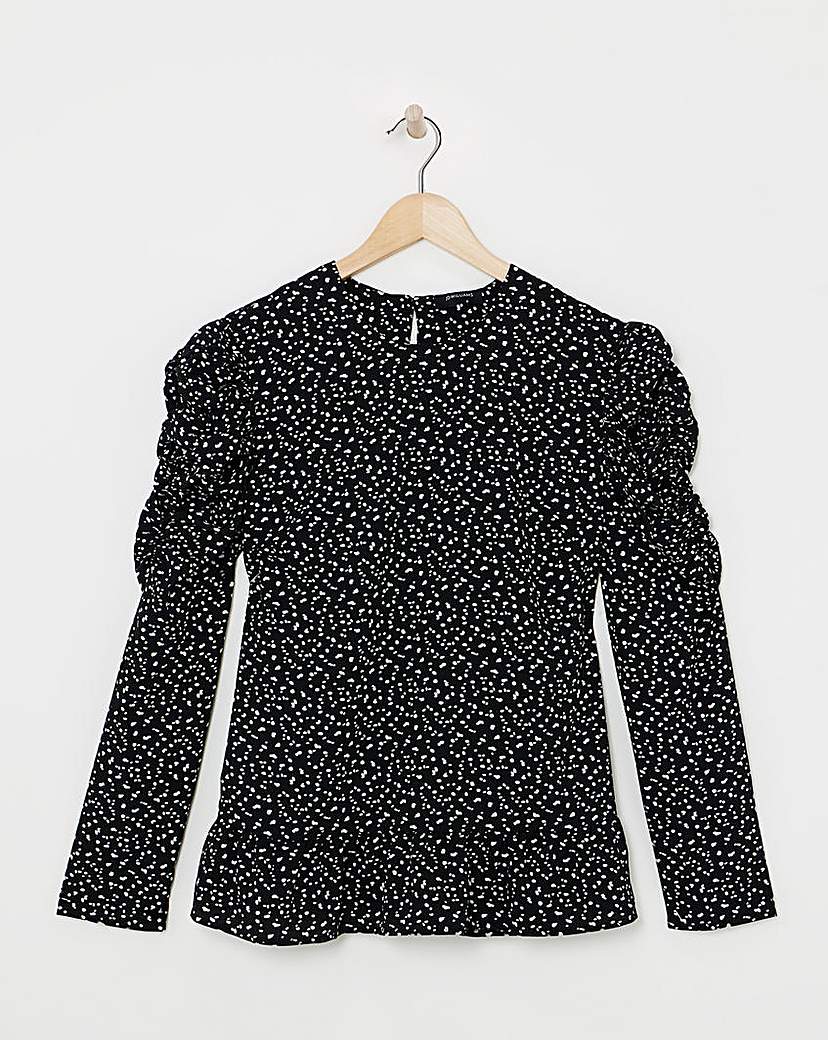 Ruched Sleeve Top