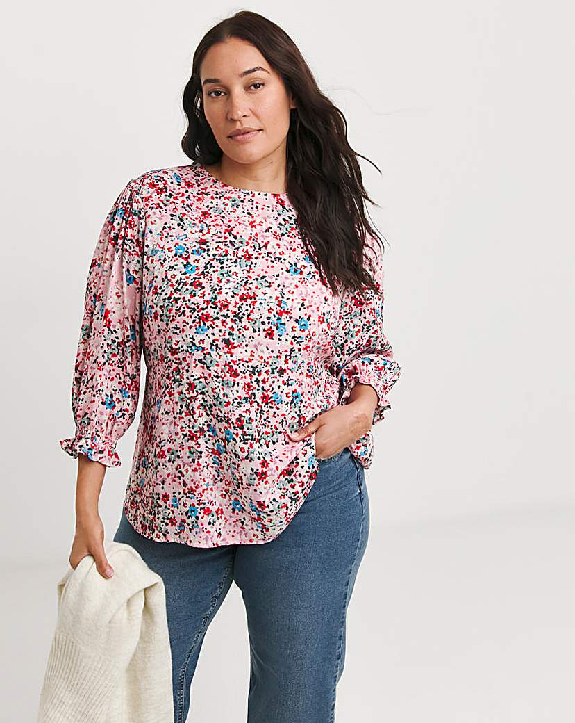 Three Quarter Sleeve Empire Seam Tea Top