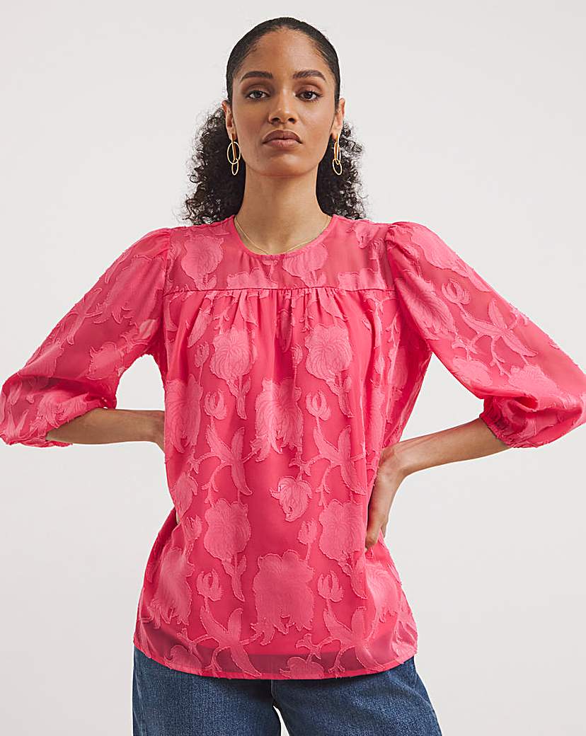 Three Quarter Sleeve Jacquard Top