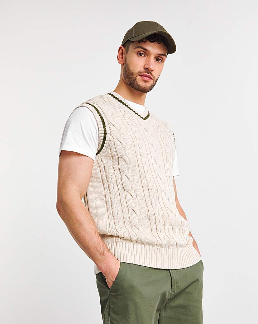 Stone Cable Knitted Sweater Vest