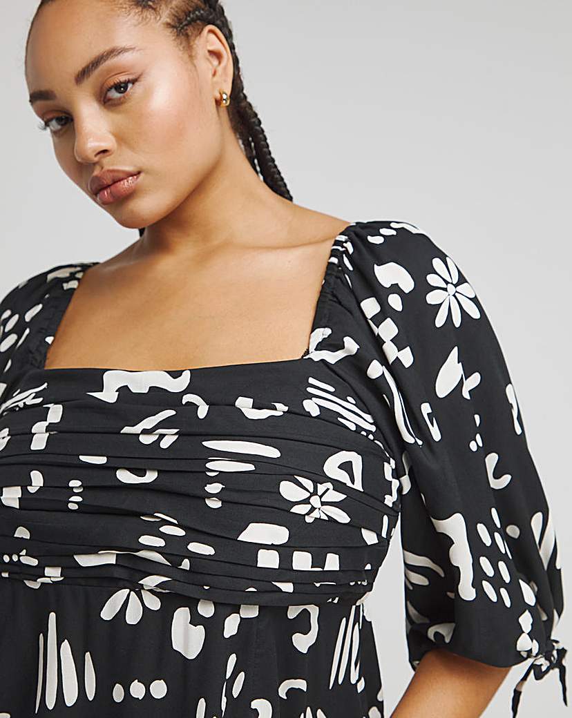 Conversational Print Soft Volume Dress