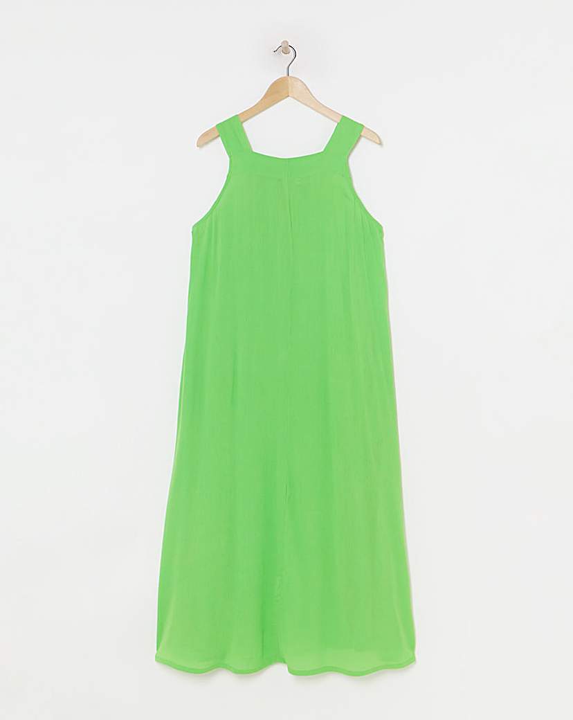 Crinkle Trazepe Maxi Dress