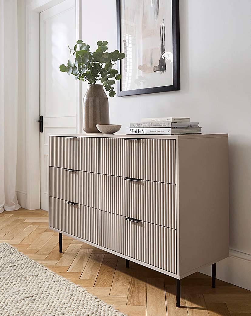 Fernley Large Chest