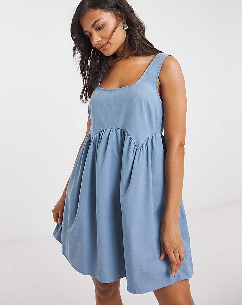 New In - Blue Apron Smock Dress
