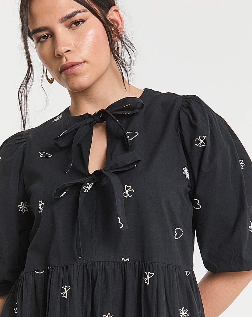 Bow Embroidered Midi Dress