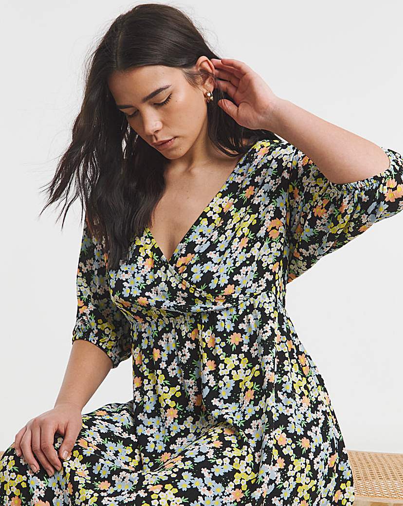 Ditsy Print Crinkle Wrap Dress