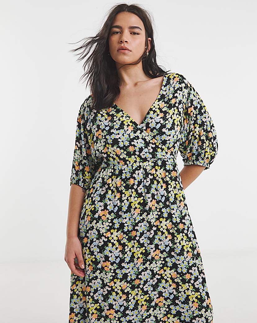 Ditsy Print Crinkle Wrap Dress