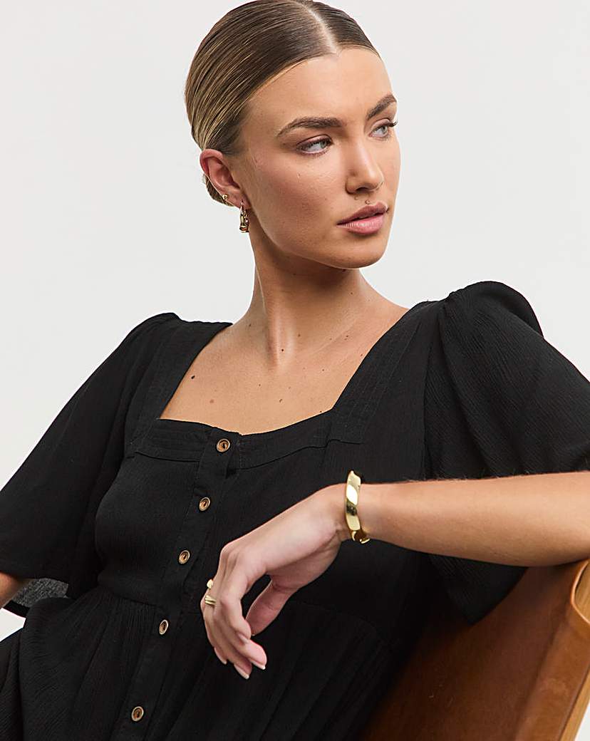 Black Crinkle Maxi Dress