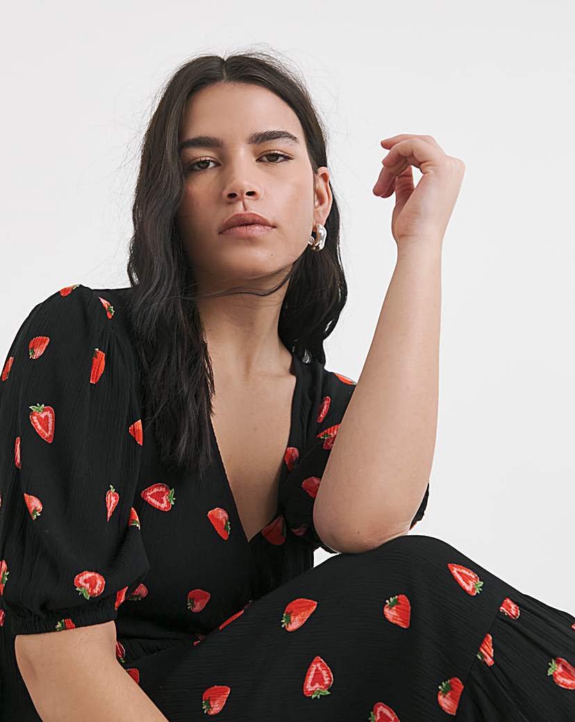 Simply Be Fruit Print Crinkle Maxi Dress
