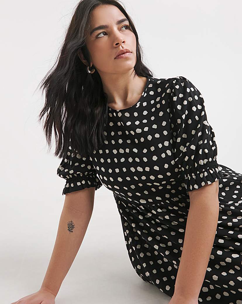 Printed Woven Midi Dress With Pockets