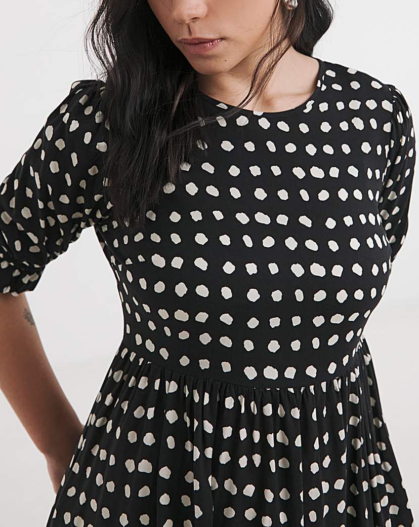 Printed Woven Midi Dress With Pockets