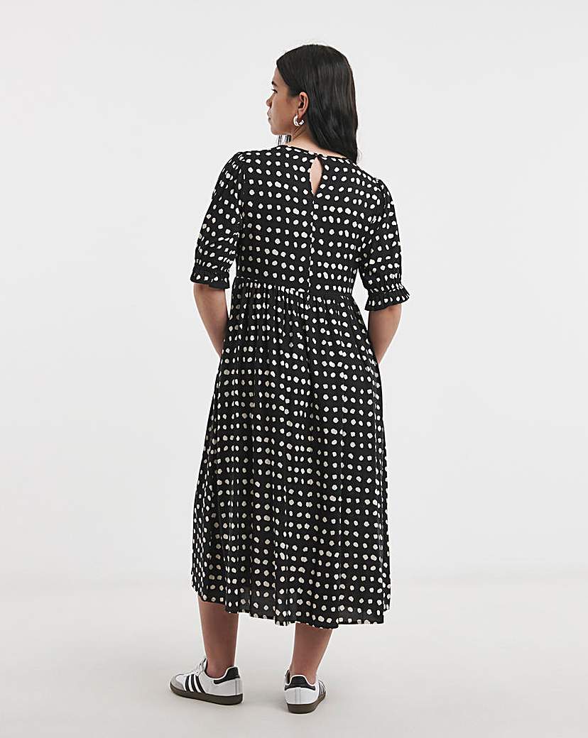 Printed Woven Midi Dress With Pockets
