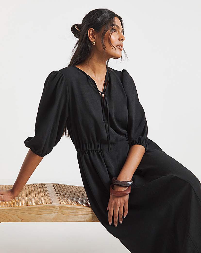 Cinched Waist Midi Dress With Pockets