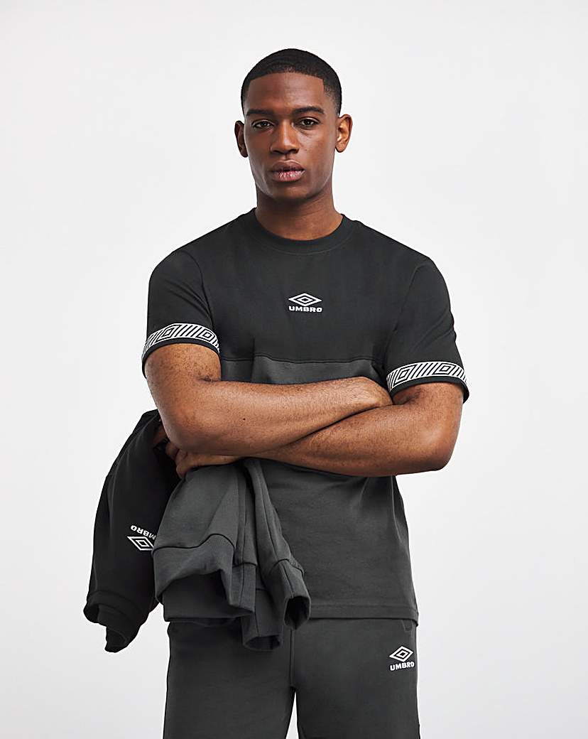 Umbro Sports Style Club Crew T-Shirt