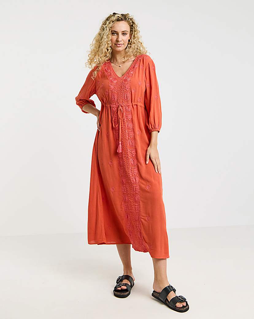 New In - Joe Browns Evelyn Embroidery Dress