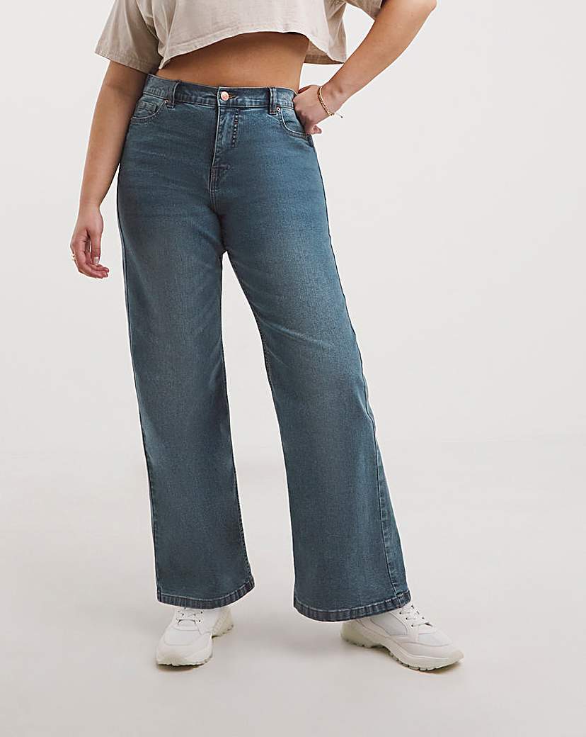 Light Mid Wash 24/7 Wide Leg Jeans