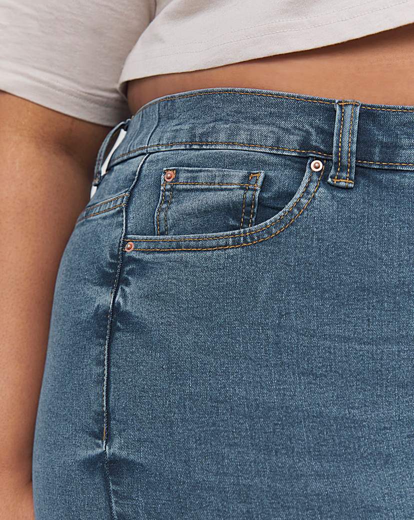 Light Mid Wash 24/7 Wide Leg Jeans