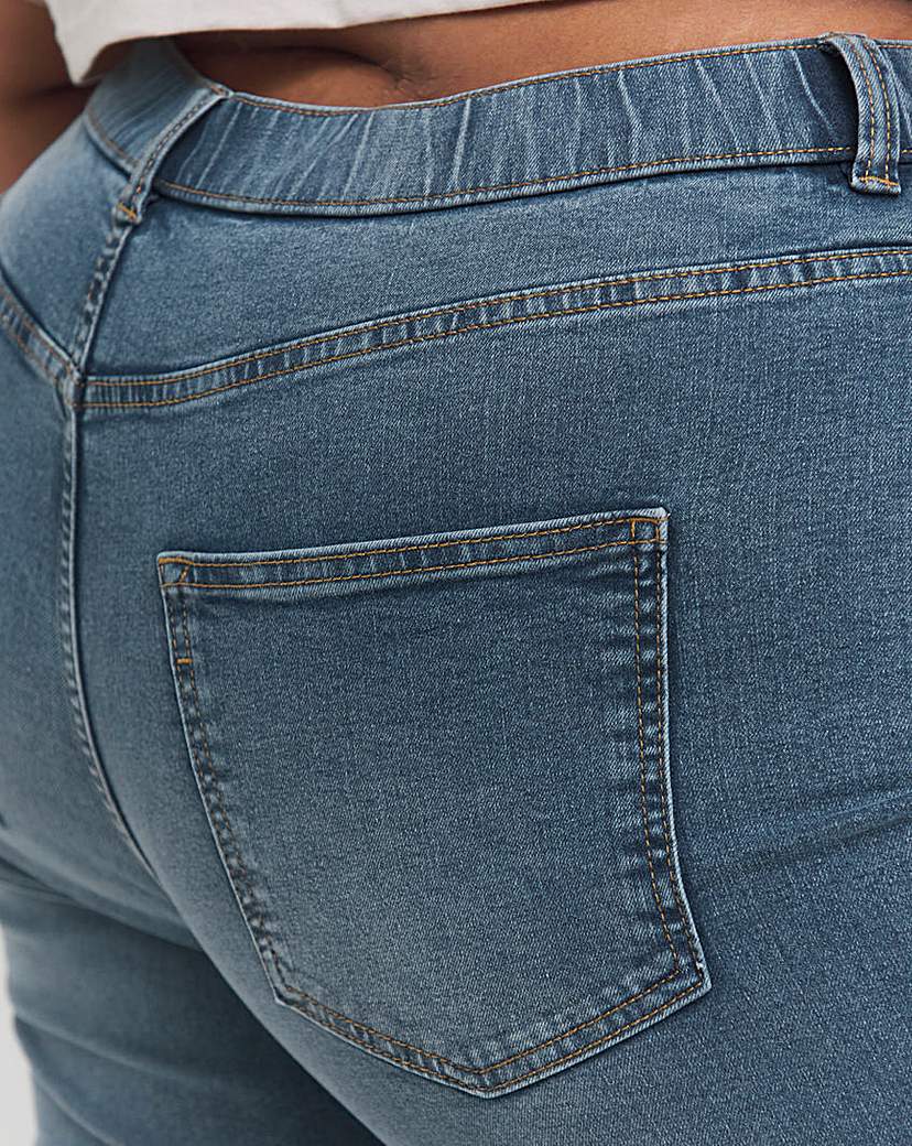 Light Mid Wash 24/7 Wide Leg Jeans
