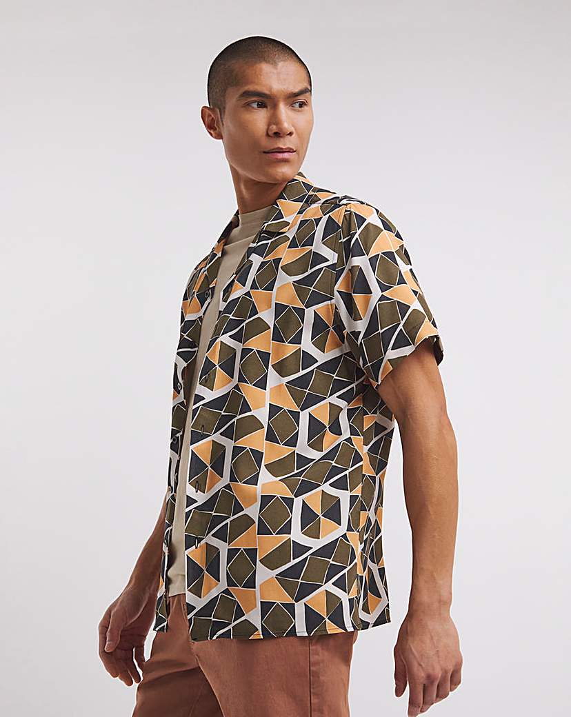 SS Geo Print Shirt with Ecovero