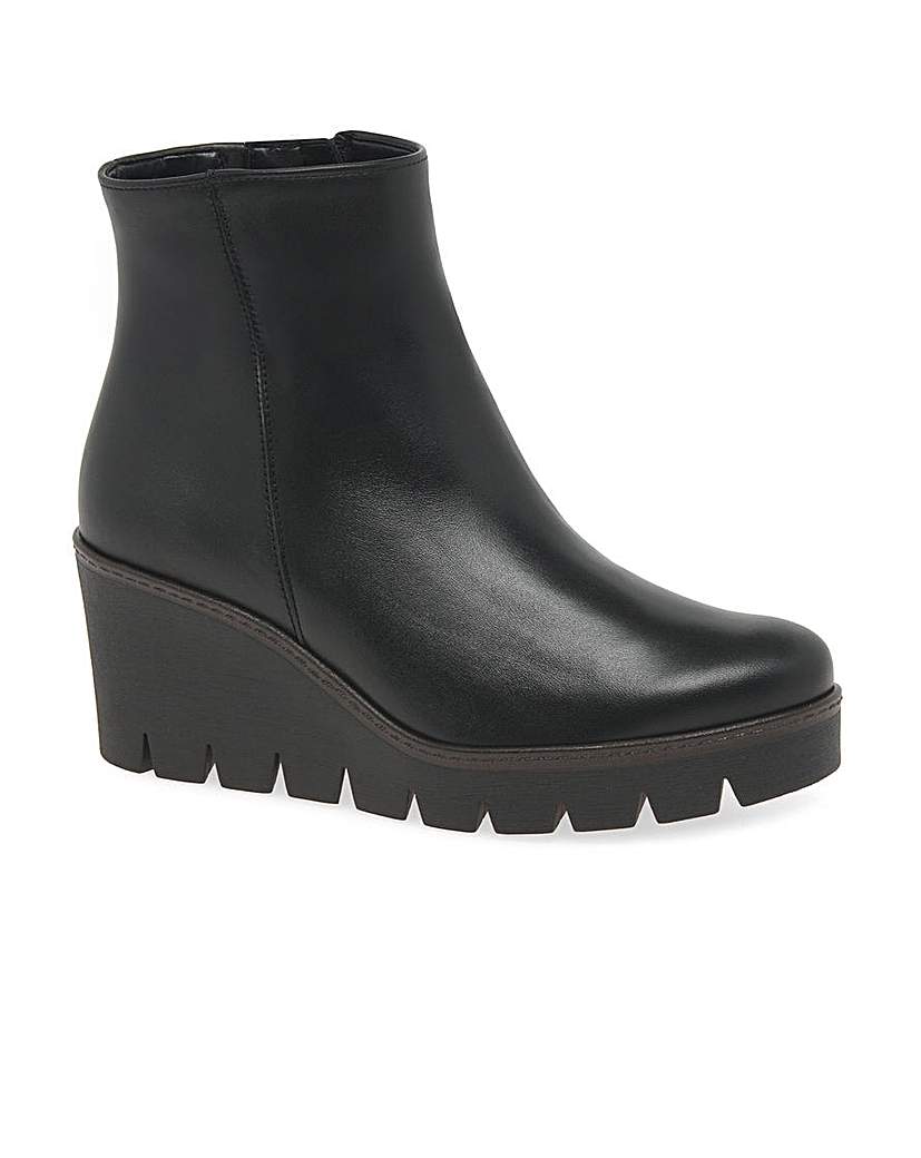 New In - Gabor Utopia Standard Fit Ankle Boots