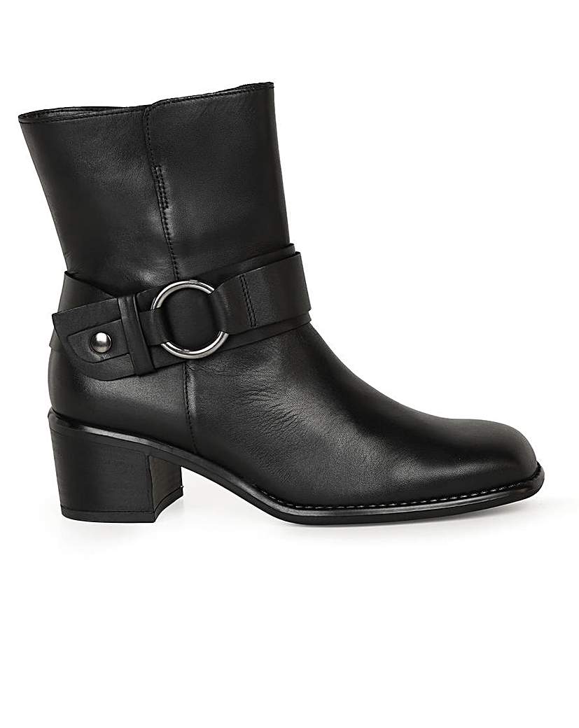New In - Gabor Easel Womens Ankle Boots