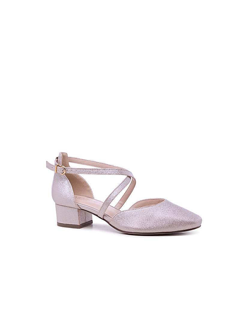 Paradox London Gemma Wide Fit Shoes Blush …