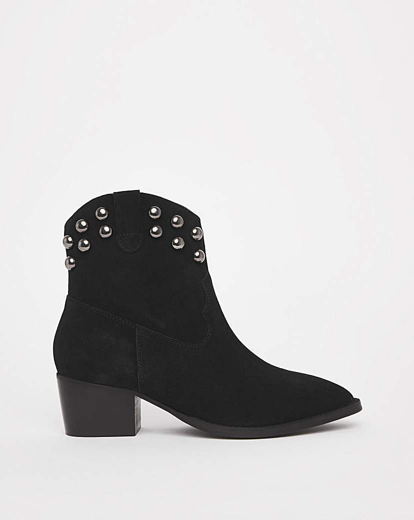 Studded Western Ankle Boots Wide - Womens - Size 4 - Cowboy Boots - Suede - Pointed Toe