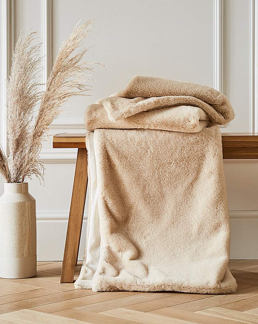 Soft Faux Fur Throw