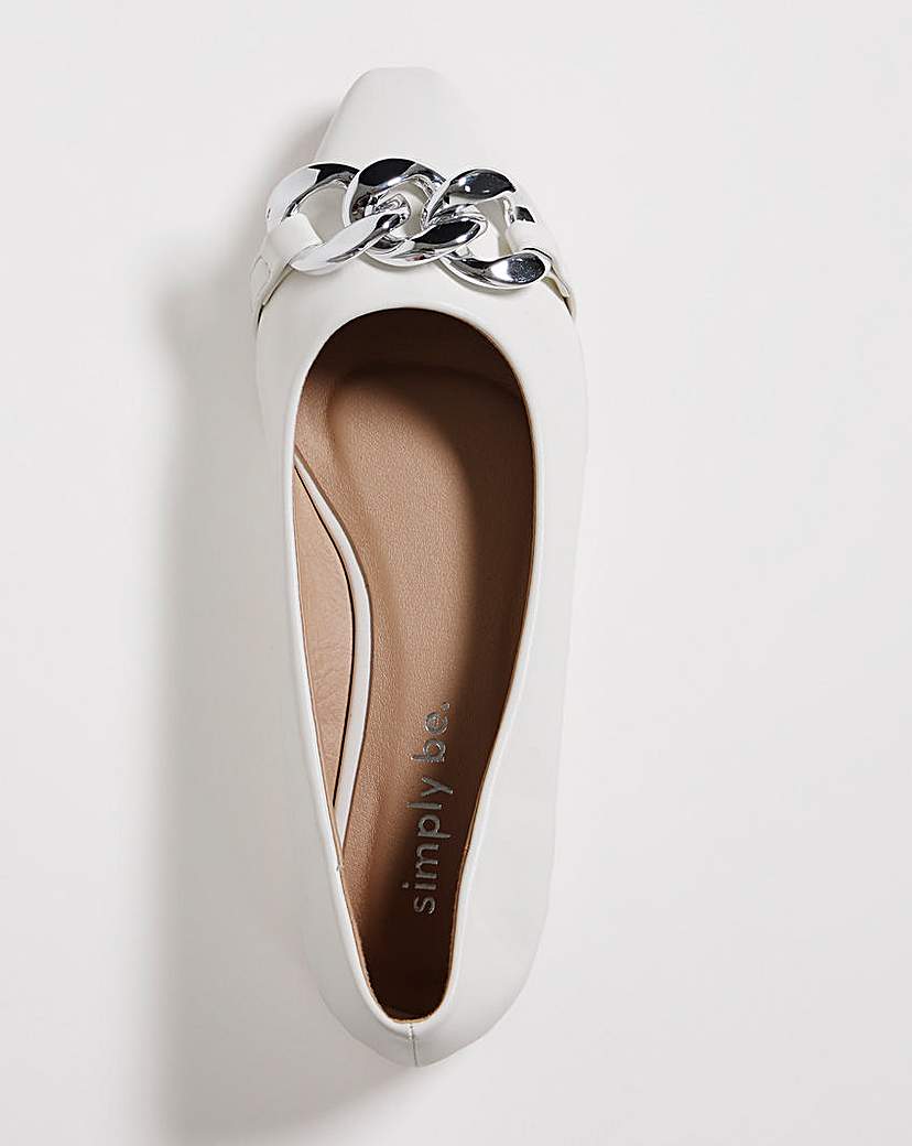 Chain Trim Square Toe Ballerina ExWide
