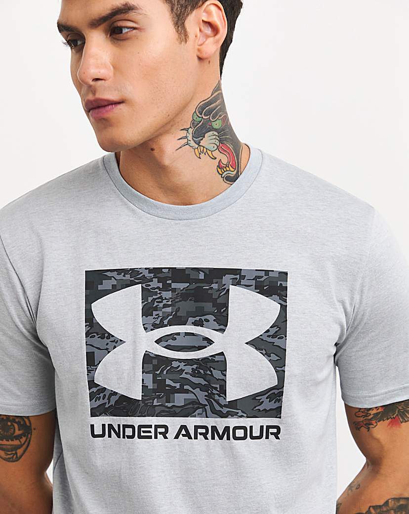 Under Armour Camo Boxed Logo T-Shirt