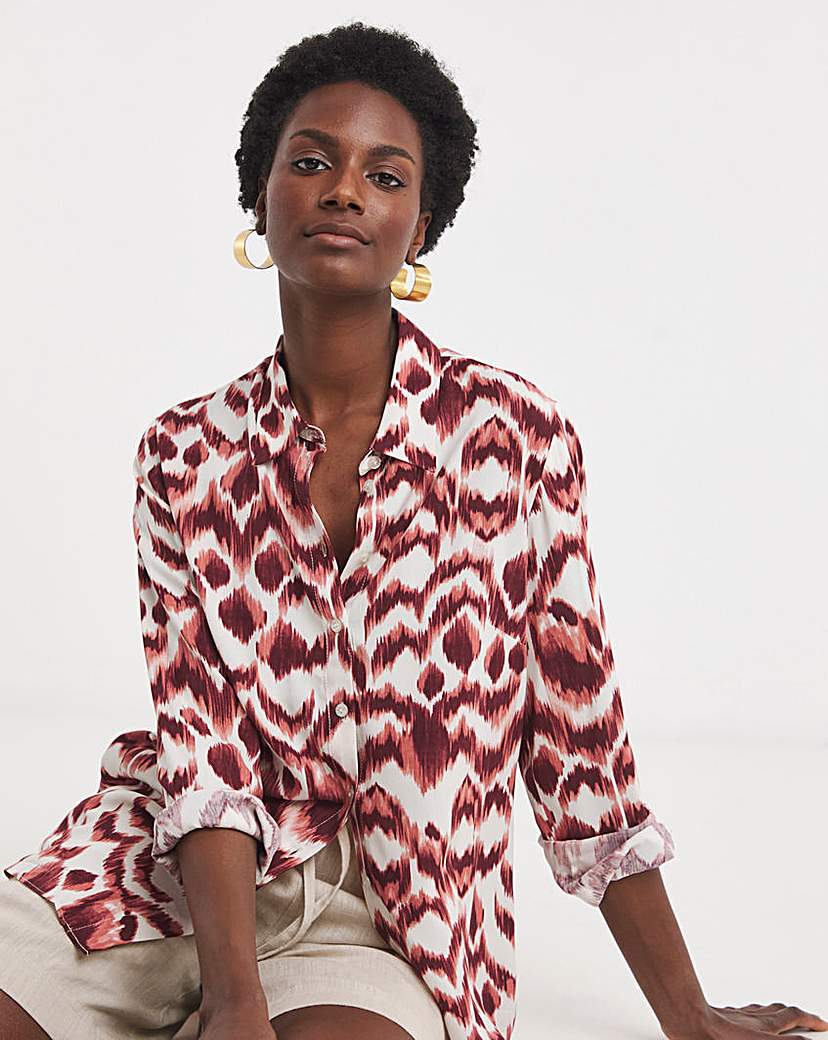 Dipped Back Shirt