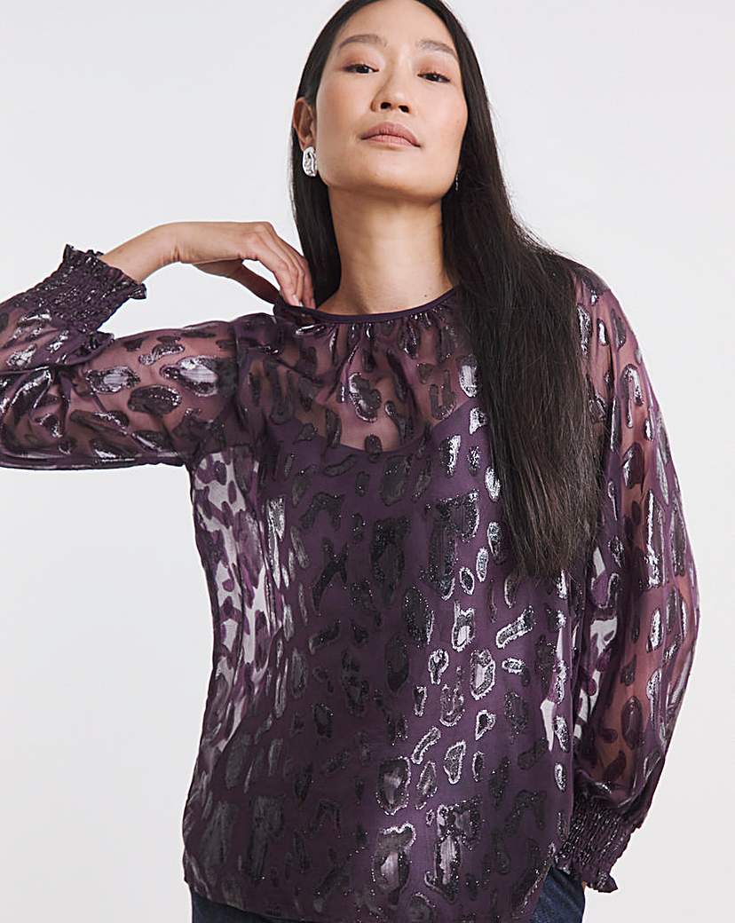 New In - Lurex Jacquard Raglan Blouse