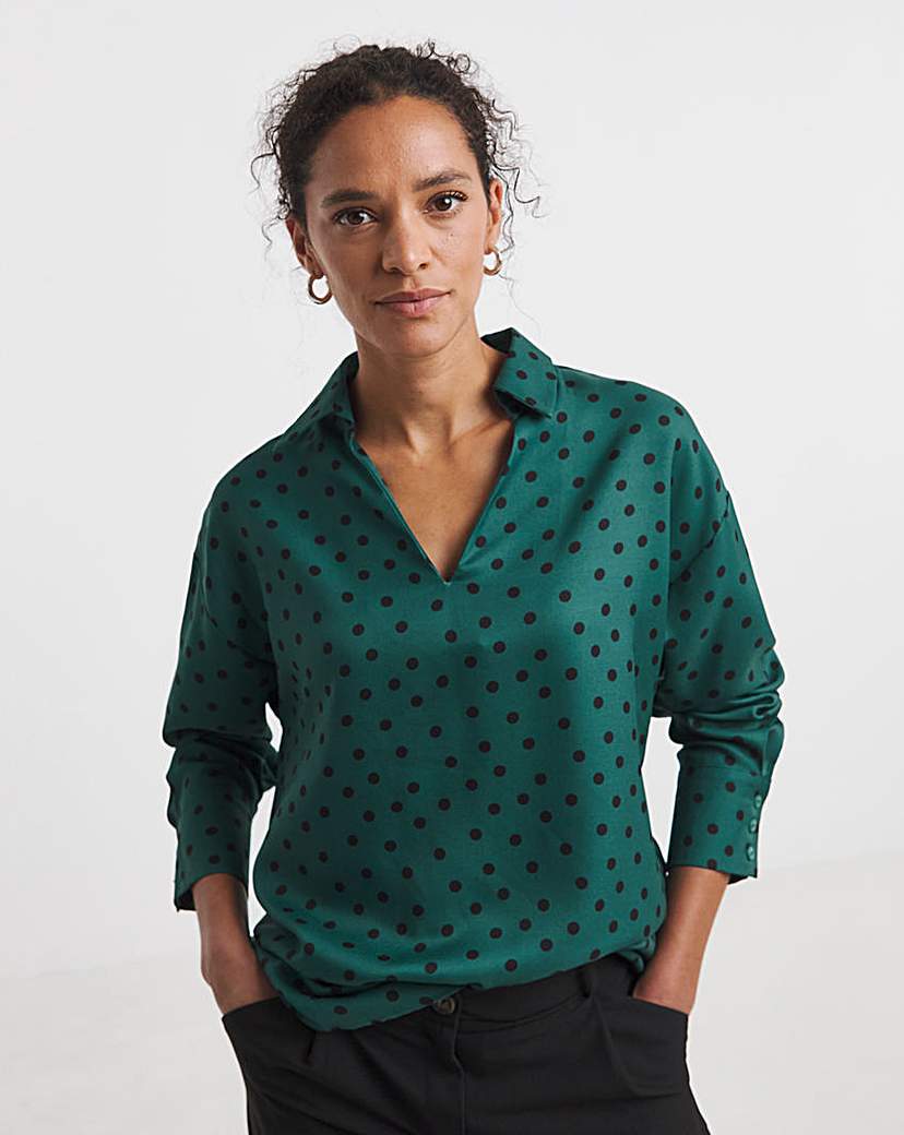 New In - Herringbone Collar Detail Popover Blouse