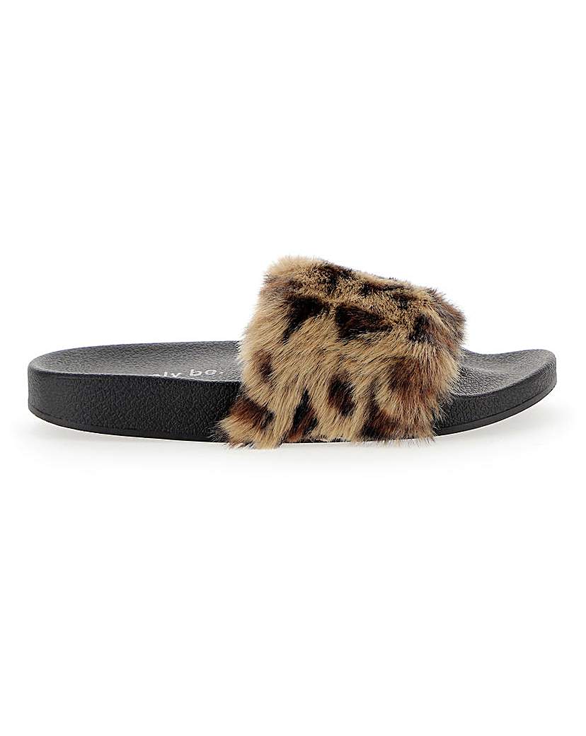 Image of Faux Fur Slider Slipper Wide Fit