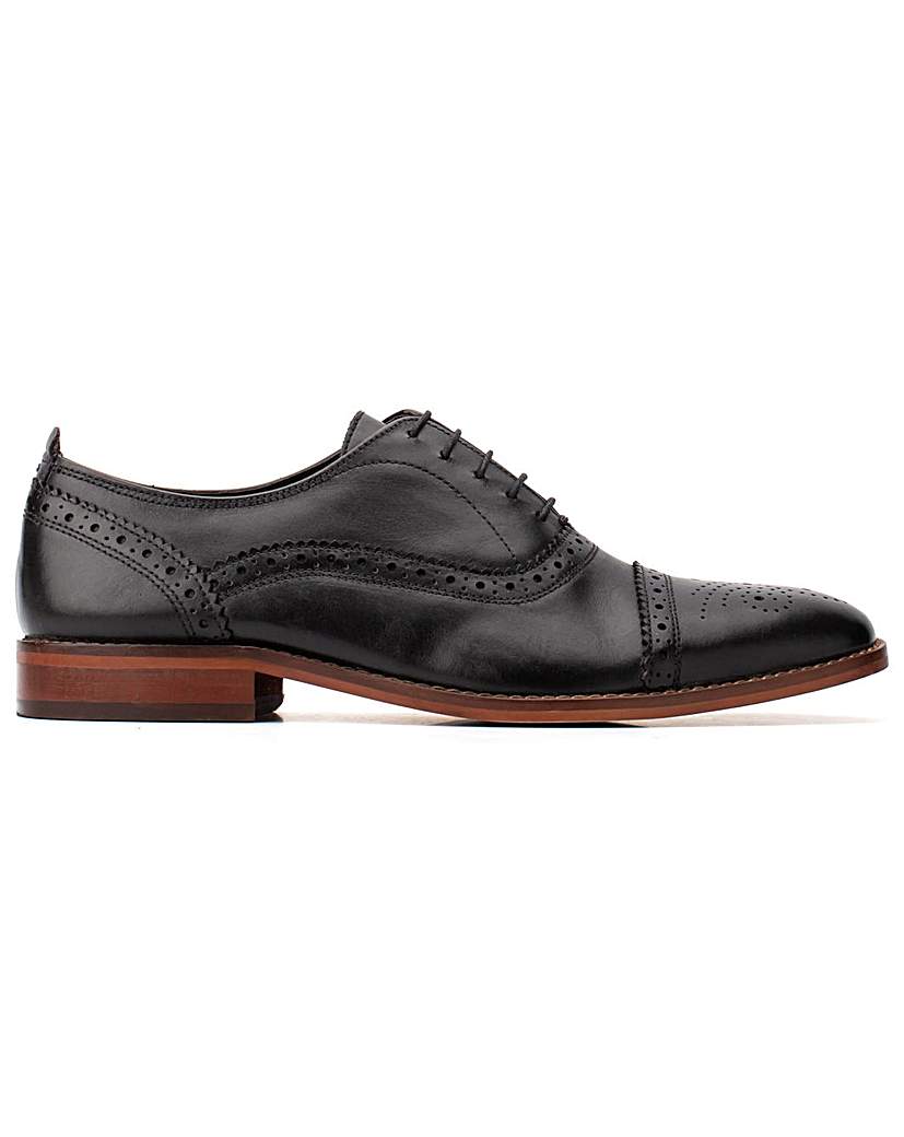 Base London Cast Waxy Brogue Shoe