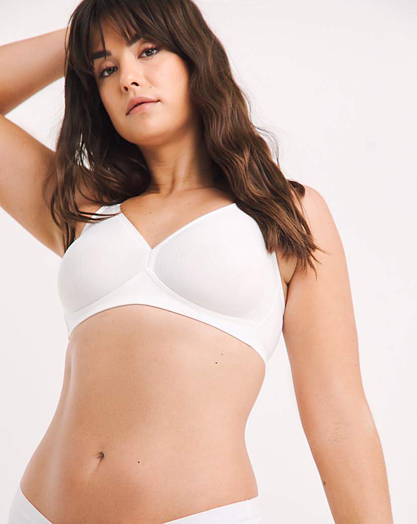 Triumph Modern Cotton NonWired Bra  In White | UK Size 32B Women's