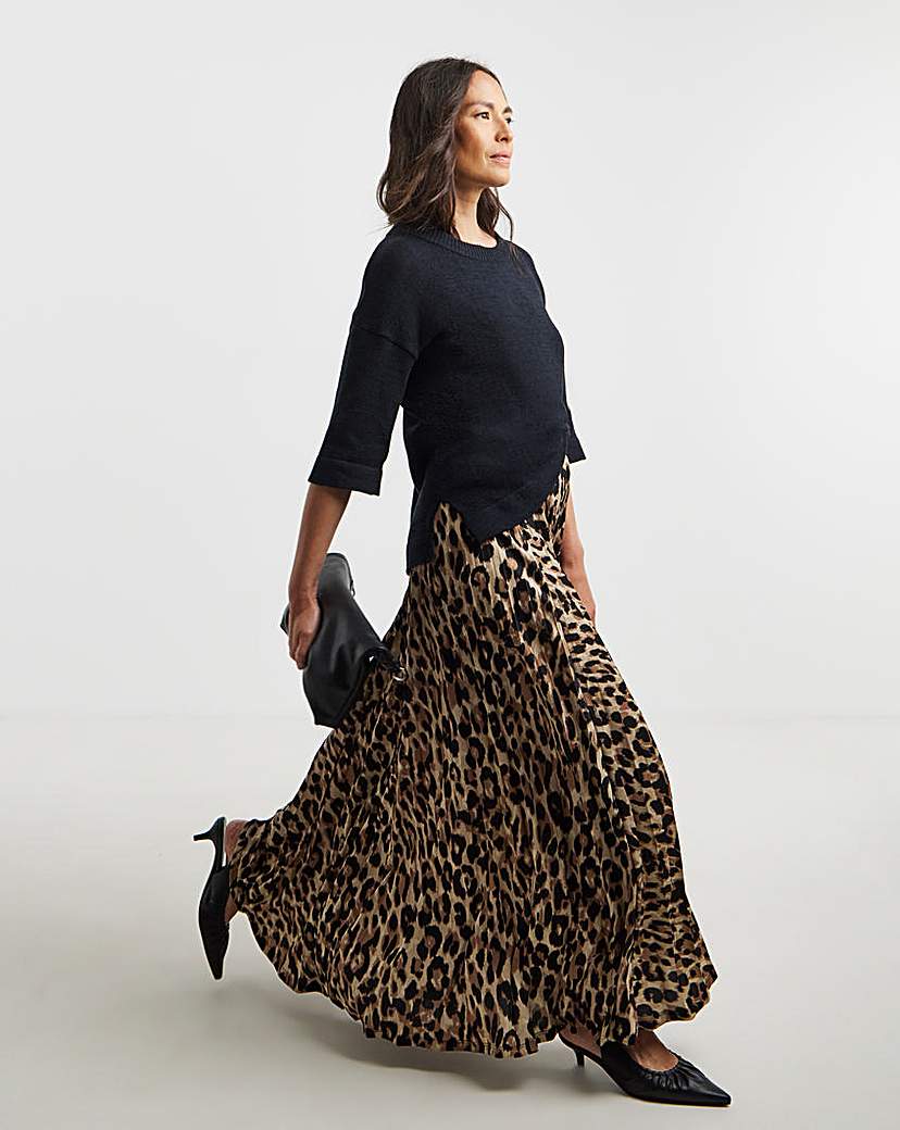 Pleated Pull On Jersey Maxi Skirt
