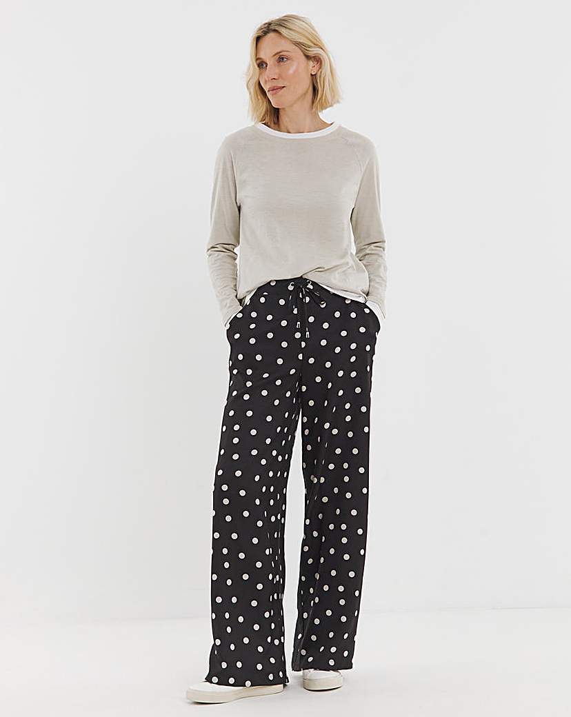 Wide Leg Trouser