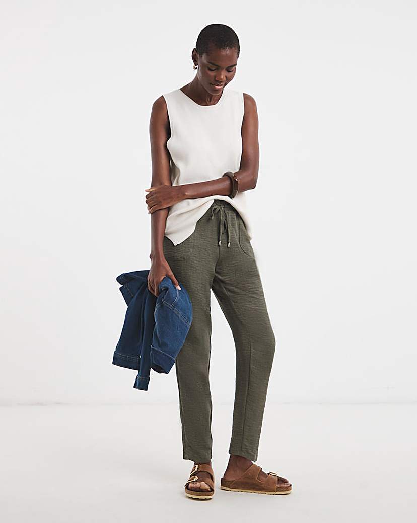 Tapered Trouser