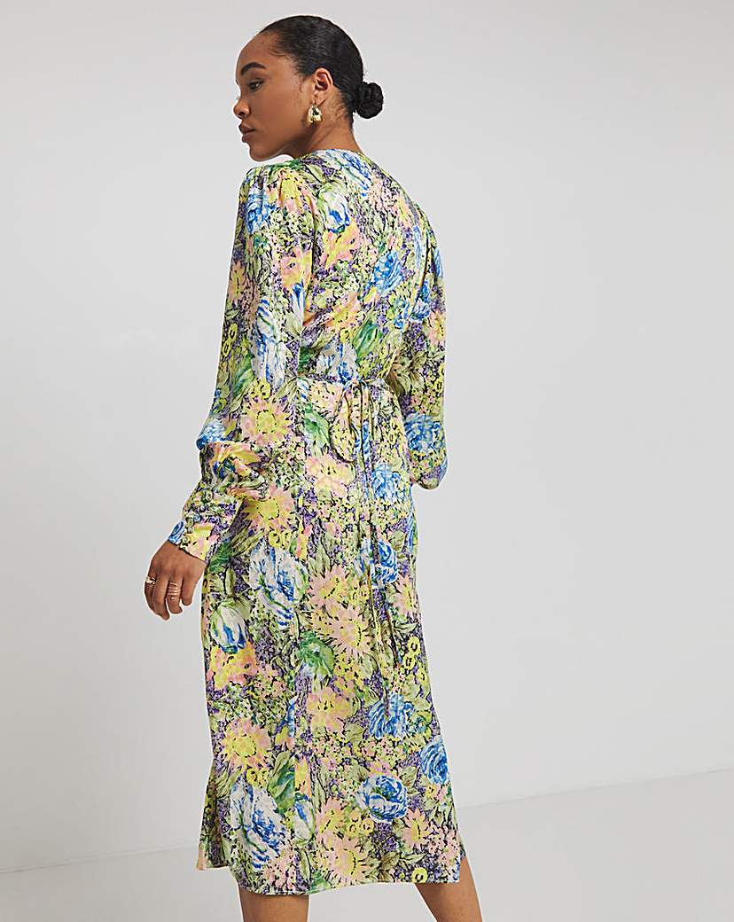 Hope & Ivy Katie Floral Midi Dress