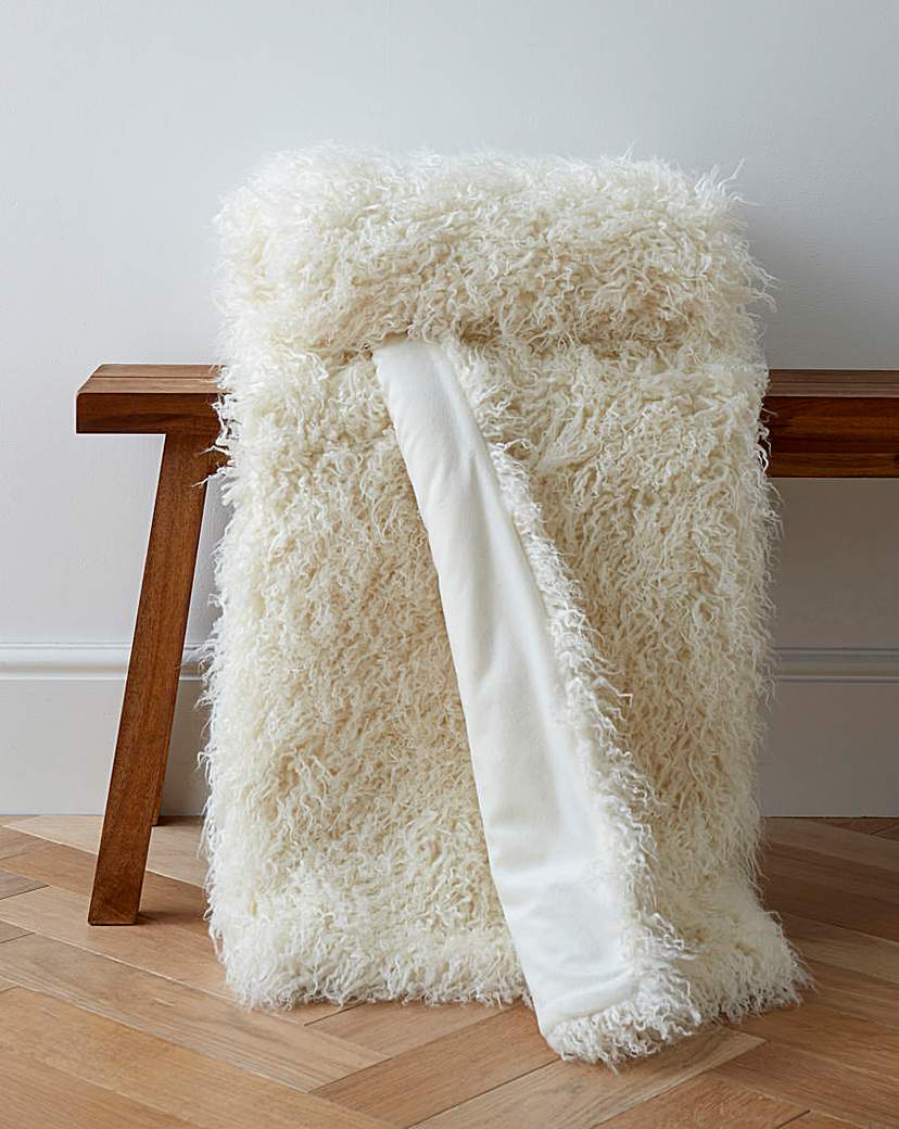 New In - Mongolian Faux Fur Throw - Ivory
