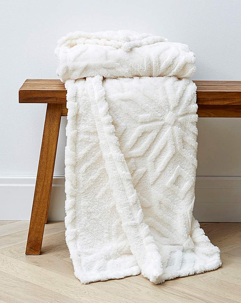 New In - Fleece Snowflake Throw