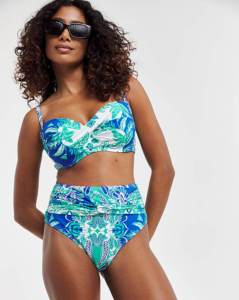 MAGISCULPT Twist Front Bikini Brief