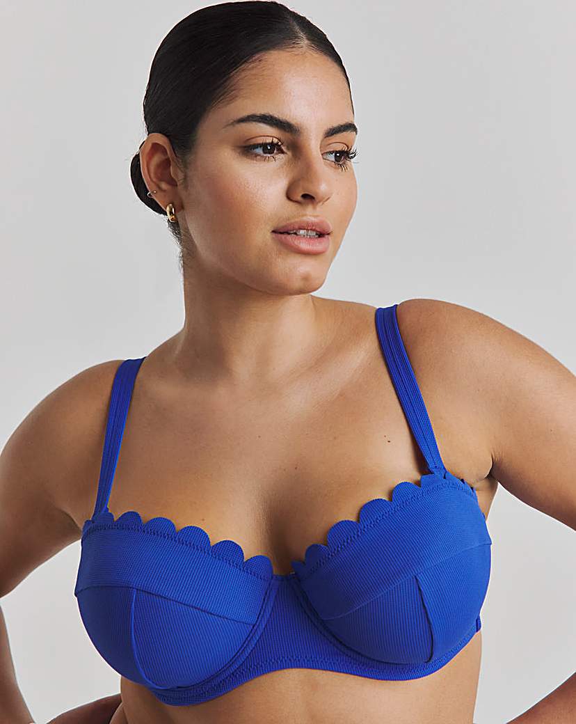 MAGISCULPT Contour Me Bandeau Bikini Top