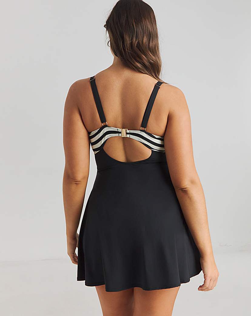 MAGISCULPT Underwired Swimdress