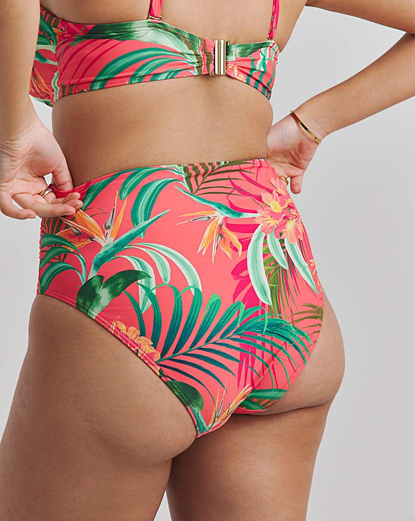 MAGISCULPT Twist Front Bikini Brief