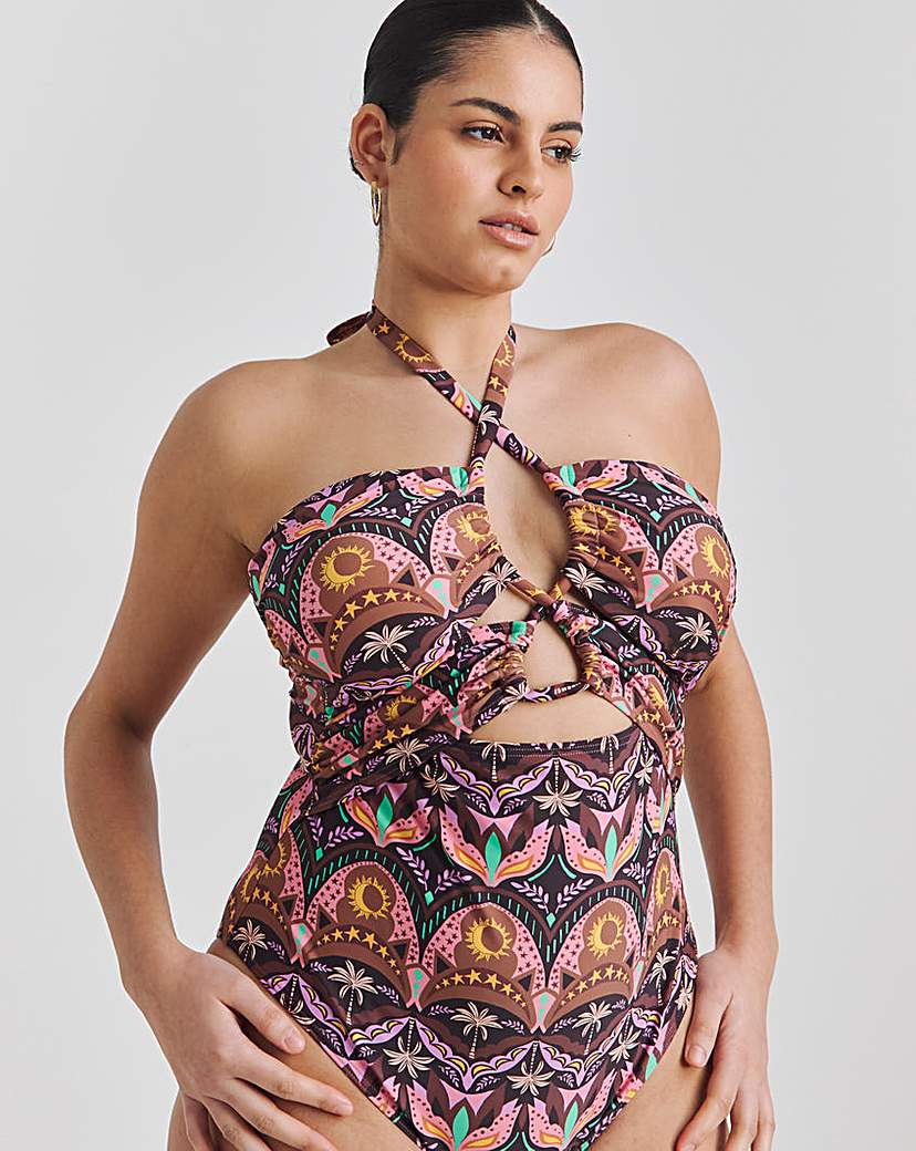 Cut Out Detail Swimsuit