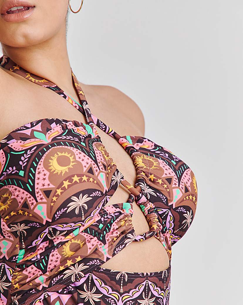 Cut Out Detail Swimsuit